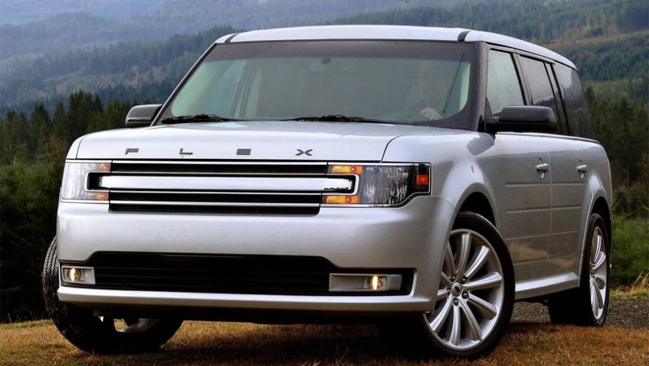 Também com 915 pontos aparece o Ford Flex | <a href="https://quatrorodas.abril.com.br/noticias/fabricantes/audi-jaguar-vencem-premio-total-quality-index-2014-787722.shtml" rel="migration">Leia mais</a>