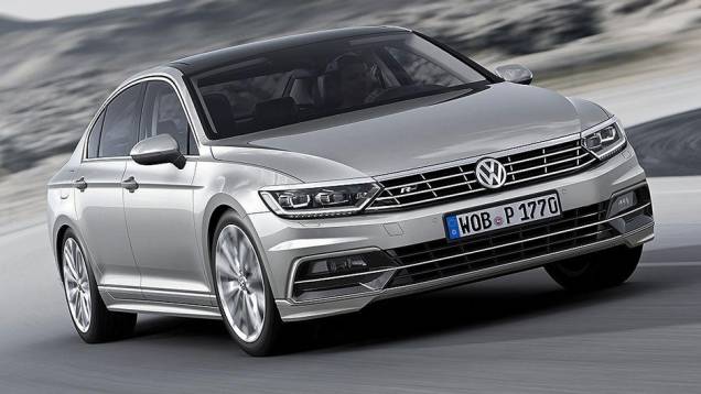 A Volkswagen apresentou a nova geração do Passat | <a href="https://quatrorodas.abril.com.br/noticias/fabricantes/volkswagen-apresenta-novo-passat-788079.shtml" rel="migration">Leia mais</a>