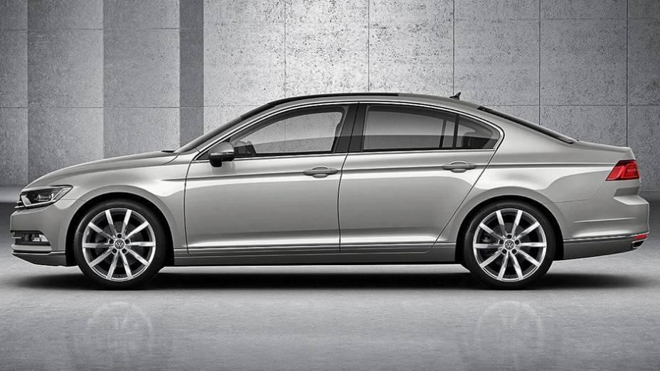 Desenvolvido com base na plataforma MQB, o novo Passat "emagreceu" 85 kg na comparação com o seu antecessor | <a href="https://quatrorodas.abril.com.br/noticias/fabricantes/volkswagen-apresenta-novo-passat-788079.shtml" rel="migration">Leia mais</a>