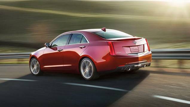 Também estão disponíveis duas novas cores de carroceria | <a href="https://quatrorodas.abril.com.br/noticias/fabricantes/cadillac-revela-ats-2015-790438.shtml" rel="migration">Leia mais</a> Também estão disponíveis duas novas cores de carroceria | <a href="https://quatrorodas.abril.com.br/noticias/fabricantes/cadillac-revela-ats-2015-790438.shtml" rel="migration">Leia mais</a>