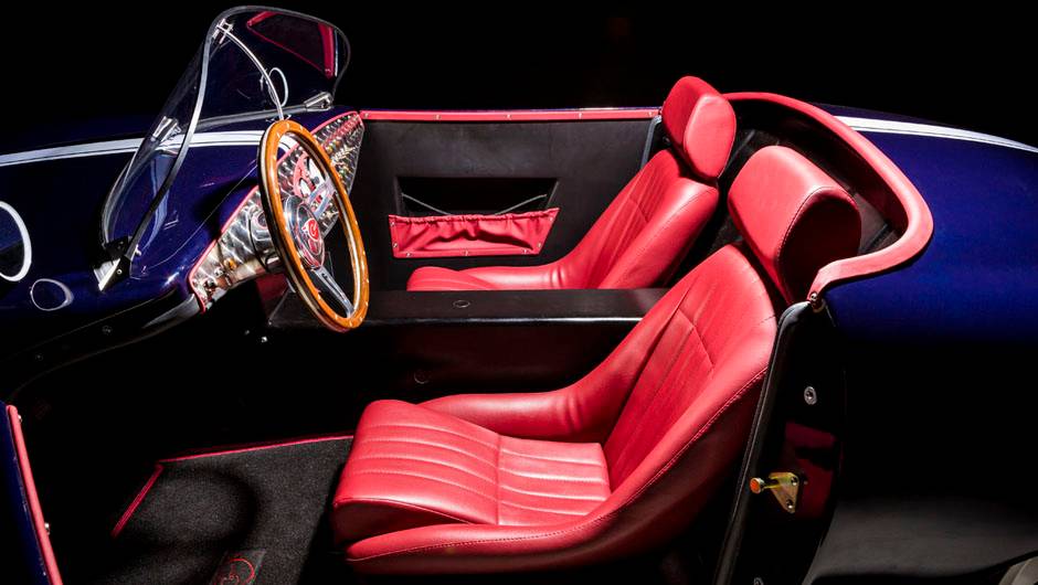 Num primeiro momento, ser&atilde;o produzidas apenas 10 unidades do MK1. Cada uma delas ser&aacute; vendida por 22 mil euros | <a href="https://quatrorodas.abril.com.br/noticias/fabricantes/visual-classico-carice-mk1-revelado-790460.shtml" rel="migration">Leia mais</a>