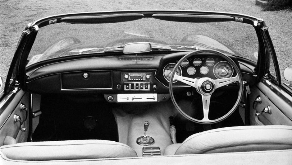 Produzido at&eacute; 1970, o Mistral visava competir com o Porsche 911 e o Chevrolet Corvette; foram produzidos 955 exemplares dele | <a href="https://quatrorodas.abril.com.br/galerias/maserati/maserati-quattroporte-792007.shtml" rel="migration">Veja a galeria do Maserati Quattr</a>