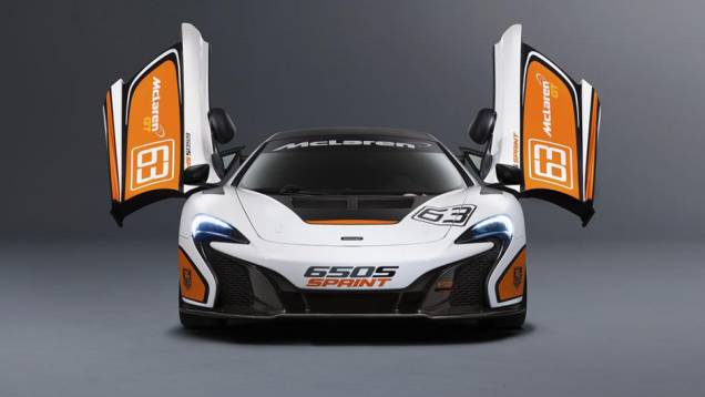 O modelo tem capô ventilado, entradas de ar dianteiras atualizadas... | <a href="https://quatrorodas.abril.com.br/noticias/fabricantes/mclaren-revela-650s-sprint-795198.shtml" rel="migration">Leia mais</a> O modelo tem capô ventilado, entradas de ar dianteiras atualizadas... | <a href="https://quatrorodas.abril.com.br/noticias/fabricantes/mclaren-revela-650s-sprint-795198.shtml" rel="migration">Leia mais</a>