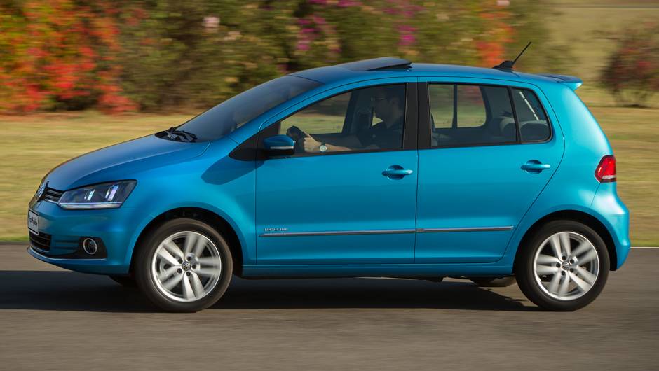 Quando voc&ecirc; o observa pela primeira vez, percebe que seu visual ficou "em dia" com outros modelos da montadora | <a href="https://quatrorodas.abril.com.br/carros/lancamentos/volkswagen-fox-797087.shtml" rel="migration">Leia mais</a>