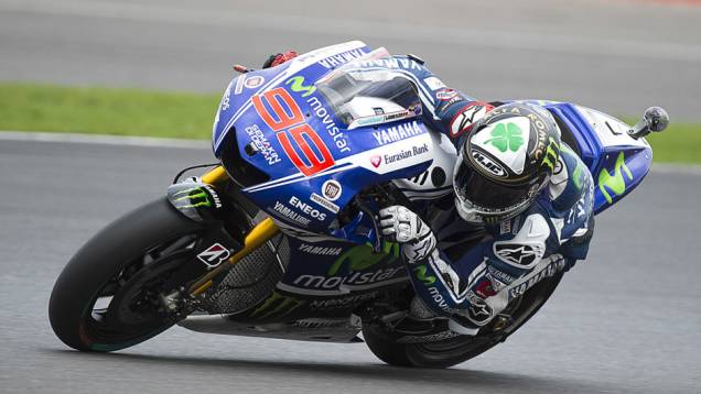 Jorge Lorenzo terminou o dia em 11º | <a href="https://quatrorodas.abril.com.br/moto/noticias/motogp-marquez-lidera-sexta-feira-silverstone-798313.shtml" rel="migration">Leia mais</a>