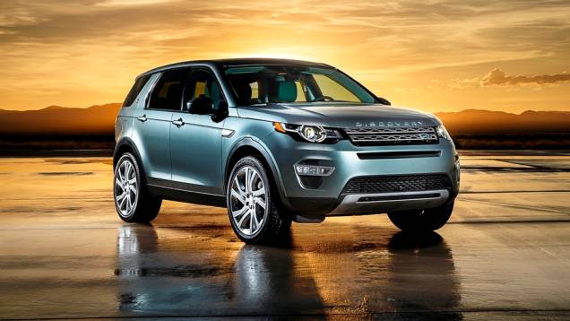 A Land Rover movimentou a madrugada da imprensa especializada europeia ao revelar em detalhes o novo Discovery Sport | <a href="https://quatrorodas.abril.com.br/noticias/saloes/paris-2014/land-rover-revela-discovery-sport-detalhes-798743.shtml" rel="migration"></a>