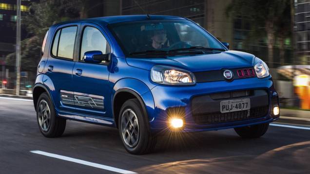 A Fiat revelou o Novo Uno 2015 | <a href="https://quatrorodas.abril.com.br/carros/lancamentos/fiat-novo-uno-2015-798881.shtml" rel="migration">Leia mais</a> A Fiat revelou o Novo Uno 2015 | <a href="https://quatrorodas.abril.com.br/carros/lancamentos/fiat-novo-uno-2015-798881.shtml" rel="migration">Leia mais</a>