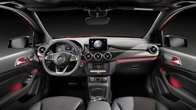 Também são quatro as versões a diesel, entregando de 89 a 175 cv | <a href="https://quatrorodas.abril.com.br/noticias/saloes/paris-2014/mercedes-benz-atualiza-classe-b-799644.shtml" rel="migration">Leia mais</a> Também são quatro as versões a diesel, entregando de 89 a 175 cv | <a href="https://quatrorodas.abril.com.br/noticias/saloes/paris-2014/mercedes-benz-atualiza-classe-b-799644.shtml" rel="migration">Leia mais</a>