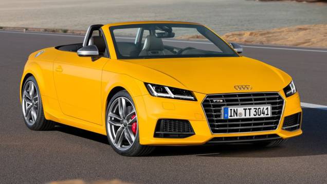 O mesmo bloco 2.0 TFSI do TT equipa o TTS, mas reconfigurado para 310 cv e 38,75 kgfm | <a href="https://quatrorodas.abril.com.br/noticias/saloes/paris-2014/audi-exibe-tt-tts-roadster-802308.shtml" rel="migration">Leia mais</a>