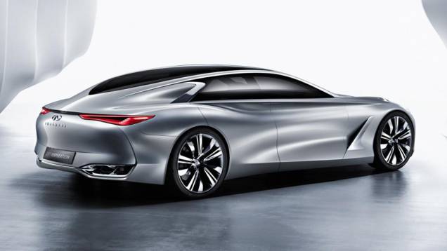 Uma das novidades agora informadas diz respeito à motorização do modelo, que é híbrida | <a href="https://quatrorodas.abril.com.br/noticias/saloes/paris-2014/infiniti-oficializa-q80-inspiration-concept-803422.shtml" rel="migration">Leia mais</a>