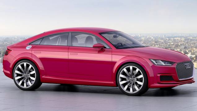 Na comparação com o TT convencional, o conceitual apresenta dimensões maiores (com exceção da altura) | <a href="https://quatrorodas.abril.com.br/noticias/saloes/paris-2014/audi-apresenta-tt-sportback-concept-803458.shtml" rel="migration">Leia mais</a>