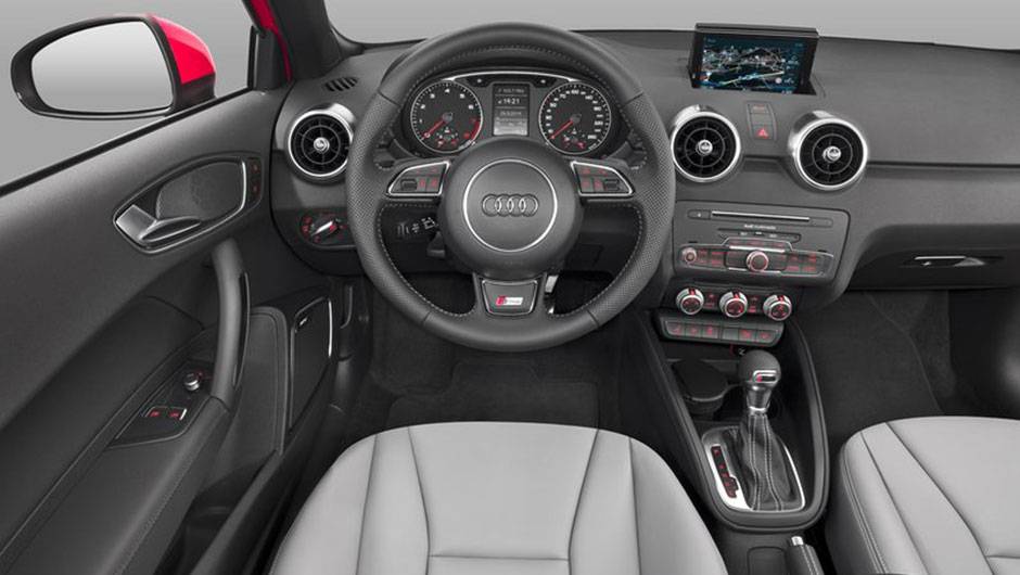 Por dentro o A1 conta com novas op&ccedil;&otilde;es de personaliza&ccedil;&atilde;o | <a href="https://quatrorodas.abril.com.br/noticias/fabricantes/audi-revela-facelift-a1-2015-813957.shtml" target="_blank" rel="migration">Leia mais</a>