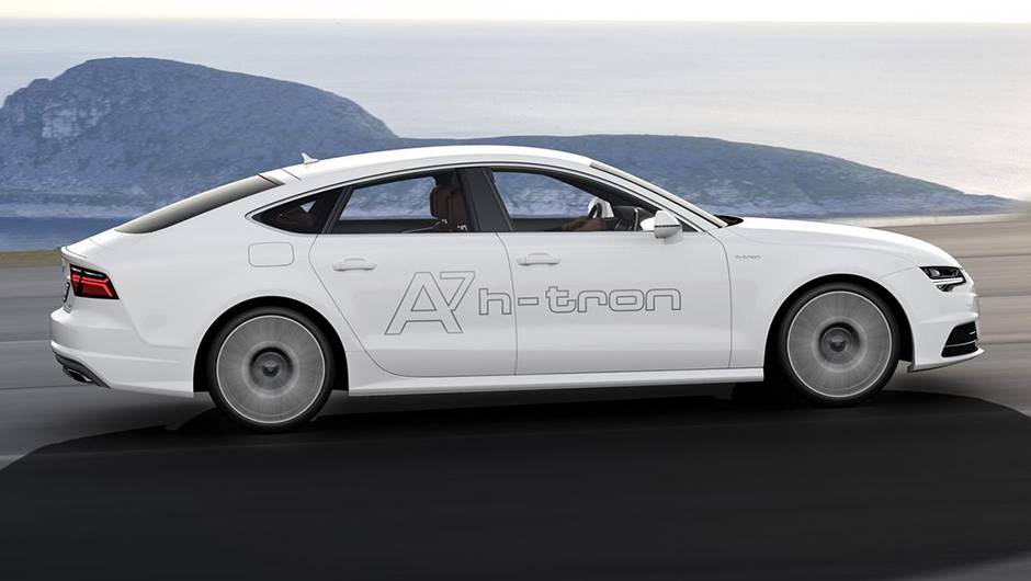 Paralelamente a esse sistema, funcionam dois pares de motores el&eacute;tricos, um atrelado ao eixo dianteiro e outro ao traseiro, com a&ccedil;&atilde;o independente | <a href="https://quatrorodas.abril.com.br/noticias/saloes/losangeles-2014/audi-oficializa-a7-h-tron-quattro-c" rel="migration"></a>