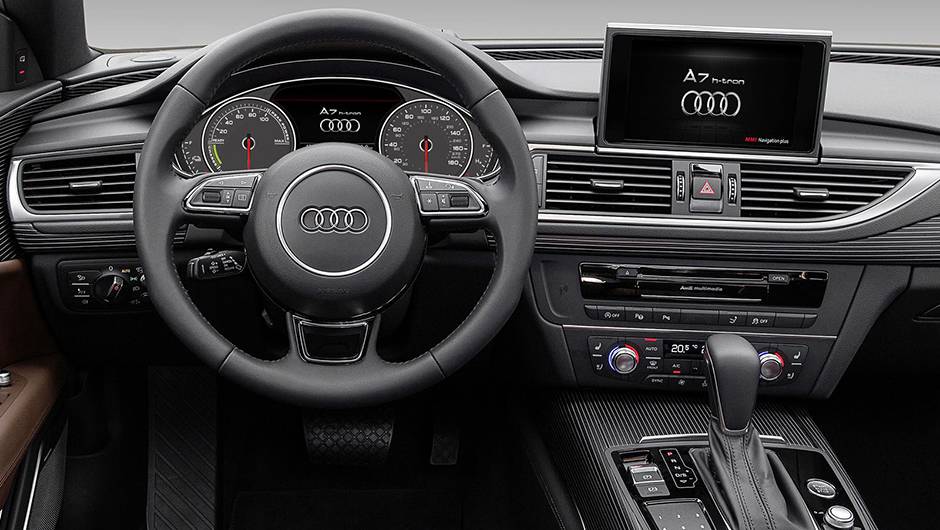Assim a pot&ecirc;ncia combinada &eacute; de 228 cavalos, e o torque, de 55,06 mkgf | <a href="https://quatrorodas.abril.com.br/noticias/saloes/losangeles-2014/audi-oficializa-a7-h-tron-quattro-concept-816155.shtml" rel="migration">Leia mais</a>