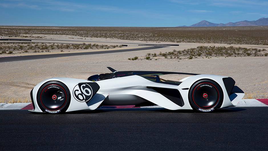 Elas preconizam um modelo de competi&ccedil;&atilde;o das pr&oacute;ximas gera&ccedil;&otilde;es. A inspira&ccedil;&atilde;o, por&eacute;m, vem dos b&oacute;lidos da Chaparral Racing, parceira da Chevrolet nos anos 1960| <a href="https://quatrorodas.abril.com.br/noticias/saloes/losangeles-2014/chevrolet-materializa-cha" rel="migration"></a>