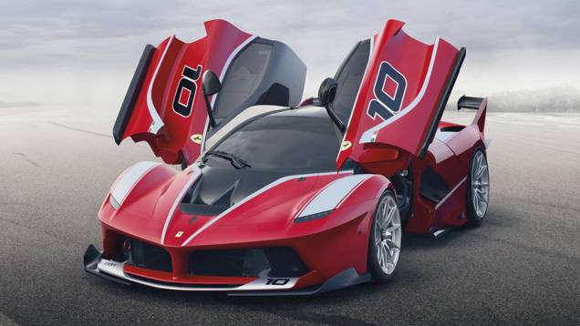 A Ferrari divulgou detalhes da nova FXX K | <a href="https://quatrorodas.abril.com.br/noticias/fabricantes/ferrari-revela-especificacoes-nova-ferrari-fxx-819081.shtml" rel="migration">Leia mais</a>