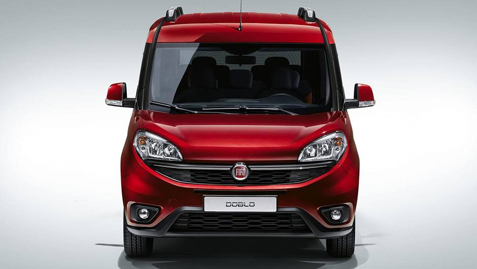 Em termos de motoriza&ccedil;&atilde;o, o Dobl&ograve; 2015 vai oferecer cinco varia&ccedil;&otilde;es | <a href="https://quatrorodas.abril.com.br/noticias/fabricantes/fiat-divulga-doblo-2015-820131.shtml" rel="migration">Leia mais</a>