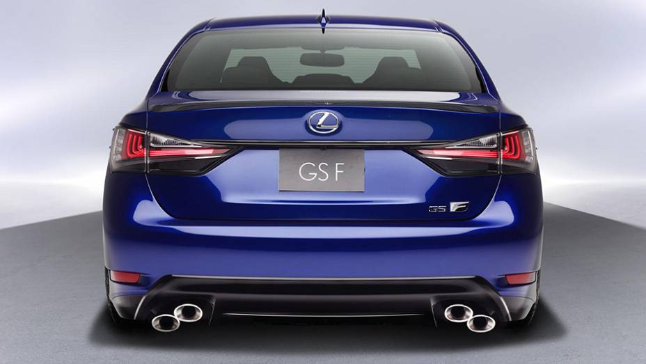 A transmissão é automática de oito velocidades, com possibilidade de troca manual de marchas | <a href="https://quatrorodas.abril.com.br/noticias/saloes/detroit-2015/lexus-apresenta-gs-f-2016-822700.shtml" rel="migration">Leia mais</a>