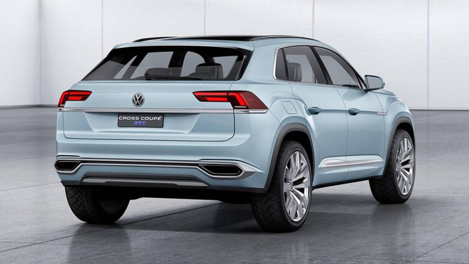 No que diz respeito à motorização, o Cross Coupe GTE concept é um híbrido | <a href="https://quatrorodas.abril.com.br/noticias/saloes/detroit-2015/volkswagen-exibe-cross-coupe-gte-concept-824340.shtml" rel="migration">Leia mais</a>