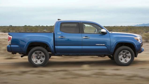 O modelo deverá rivalizar com Chevrolet Silverado e GMC Canyon | <a href="https://quatrorodas.abril.com.br/noticias/saloes/detroit-2015/toyota-desvenda-tacoma-2016-825020.shtml" rel="migration">Leia mais</a> O modelo deverá rivalizar com Chevrolet Silverado e GMC Canyon | <a href="https://quatrorodas.abril.com.br/noticias/saloes/detroit-2015/toyota-desvenda-tacoma-2016-825020.shtml" rel="migration">Leia mais</a>