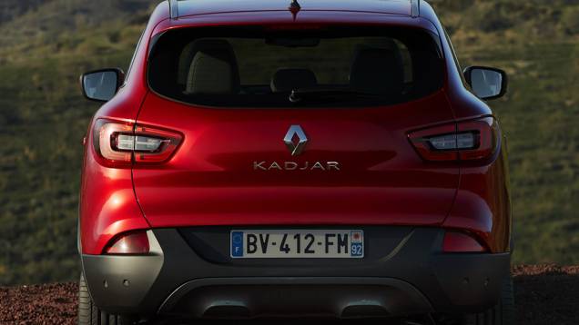 Especula-se que estejam disponíveis blocos 1.5 e 1.6 movidos a diesel | <a href="https://quatrorodas.abril.com.br/noticias/saloes/genebra-2015/renault-kadjar-revelado-831000.shtml" rel="migration">Leia mais</a> Especula-se que estejam disponíveis blocos 1.5 e 1.6 movidos a diesel | <a href="https://quatrorodas.abril.com.br/noticias/saloes/genebra-2015/renault-kadjar-revelado-831000.shtml" rel="migration">Leia mais</a>