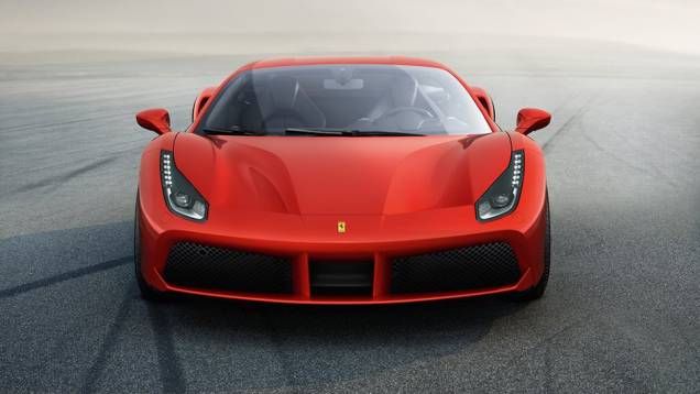 Segundo a montadora italiana, isso permite ao 488 GTB fazer uma volta em sua pista particular de Fiorano em 1min23s | <a href="https://quatrorodas.abril.com.br/noticias/saloes/genebra-2015/ferrari-lanca-488-gtb-motor-v8-biturbo-831400.shtml" rel="migration">Leia mais</a>