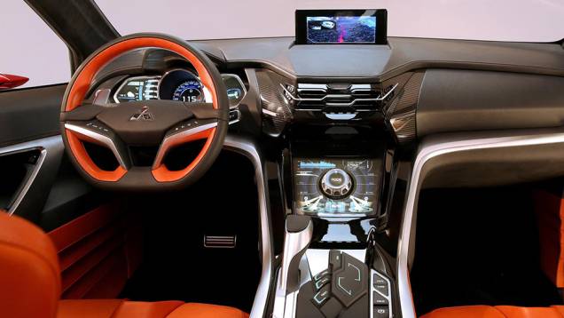 A motorização do Concept XR-PHEV II é híbrida plug-in, mesclando um motor a combustão e um motor elétrico, este com 163 cavalos de potência | <a href="https://quatrorodas.abril.com.br/noticias/saloes/genebra-2015/mitsubishi-mostra-concept-xr-phev-ii-840883." rel="migration"></a> A motorização do Concept XR-PHEV II é híbrida plug-in, mesclando um motor a combustão e um motor elétrico, este com 163 cavalos de potência | <a href="https://quatrorodas.abril.com.br/noticias/saloes/genebra-2015/mitsubishi-mostra-concept-xr-phev-ii-840883." rel="migration"></a>