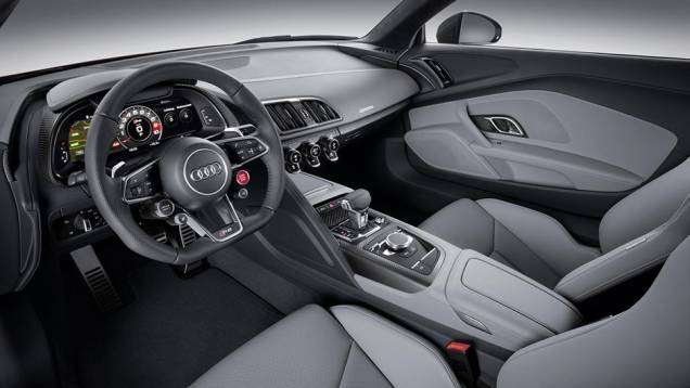 O novo R8 partirá de 165 mil euros na Europa | <a href="https://quatrorodas.abril.com.br/noticias/saloes/genebra-2015/audi-revela-oficialmente-nova-geracao-esportivo-r8-841481.shtml" rel="migration">Leia mais</a> O novo R8 partirá de 165 mil euros na Europa | <a href="https://quatrorodas.abril.com.br/noticias/saloes/genebra-2015/audi-revela-oficialmente-nova-geracao-esportivo-r8-841481.shtml" rel="migration">Leia mais</a>