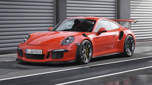 Isso se dá graças à utilização de materiais como alumínio, fibra de carbono e magnésio | <a href="https://quatrorodas.abril.com.br/noticias/saloes/genebra-2015/peso-leve-porsche-911-gt3-rs-revelado-842881.shtml" rel="migration">Leia mais</a> Isso se dá graças à utilização de materiais como alumínio, fibra de carbono e magnésio | <a href="https://quatrorodas.abril.com.br/noticias/saloes/genebra-2015/peso-leve-porsche-911-gt3-rs-revelado-842881.shtml" rel="migration">Leia mais</a>