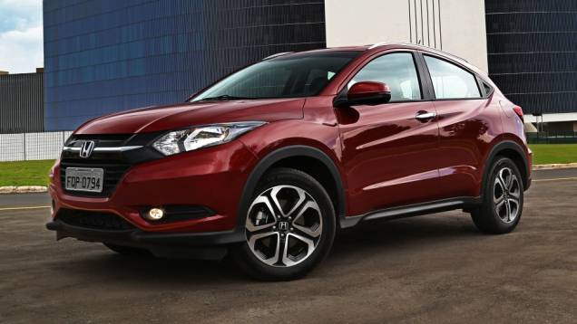 O Honda HR-V é a grande aposta da Honda para o mercado brasileiro em 2015 | <a href="https://quatrorodas.abril.com.br/noticias/fabricantes/honda-lanca-hr-v-brasil-846243.shtml" rel="migration">Leia mais</a> O Honda HR-V é a grande aposta da Honda para o mercado brasileiro em 2015 | <a href="https://quatrorodas.abril.com.br/noticias/fabricantes/honda-lanca-hr-v-brasil-846243.shtml" rel="migration">Leia mais</a>