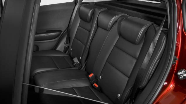 A marca ainda oferece um pacote de personalização com até 30 itens | <a href="https://quatrorodas.abril.com.br/noticias/fabricantes/honda-lanca-hr-v-brasil-846243.shtml" rel="migration">Leia mais</a> A marca ainda oferece um pacote de personalização com até 30 itens | <a href="https://quatrorodas.abril.com.br/noticias/fabricantes/honda-lanca-hr-v-brasil-846243.shtml" rel="migration">Leia mais</a>