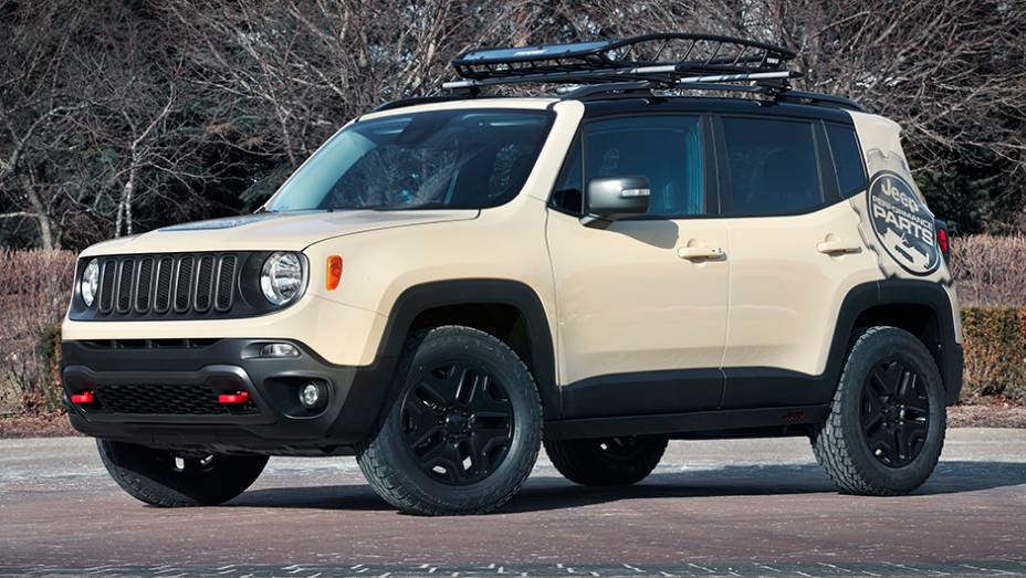 Estrela mais recente da companhia, o Renegade ganhou uma versão Desert Hawk | <a href="http://quatrorodas.abril.com.br/noticias/fabricantes/jeep-mostra-conceituais-evento-pascoa-849122.shtml" rel="migration">Leia mais</a>