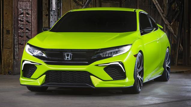 Quer saber como será a próxima geração do Civic? Então tome como base sua versão conceitual, mostrada em Nova Iorque | <a href="https://quatrorodas.abril.com.br/noticias/saloes/new-york-2015/honda-surpreende-mostra-civic-concept-852407.shtml" rel="migration">Leia mais</a>