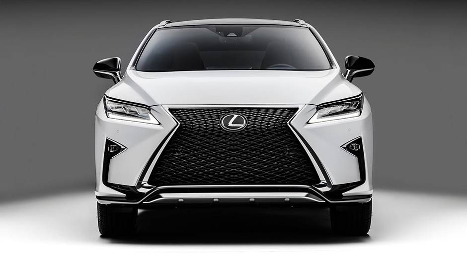 J&aacute; a vers&atilde;o 450h, mesclando o mesmo bloco a combust&atilde;o com um motor el&eacute;trico. A pot&ecirc;ncia combinada tamb&eacute;m chega a 300 cv | <a href="https://quatrorodas.abril.com.br/noticias/saloes/new-york-2015/lexus-revela-quarta-geracao-rx-852381.shtml" rel="migration">Leia mais</a>