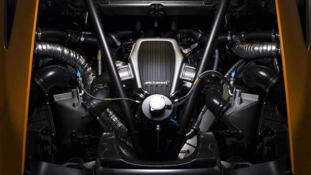 Eis o coração da fera: a central eletrônica remapeada e um novo sistema de refrigeração resultaram em 5 cv a mais | <a href="https://quatrorodas.abril.com.br/noticias/fabricantes/mclaren-exibe-nova-versao-mp4-12c-697456.shtml" rel="migration">Leia mais</a> Eis o coração da fera: a central eletrônica remapeada e um novo sistema de refrigeração resultaram em 5 cv a mais | <a href="https://quatrorodas.abril.com.br/noticias/fabricantes/mclaren-exibe-nova-versao-mp4-12c-697456.shtml" rel="migration">Leia mais</a>