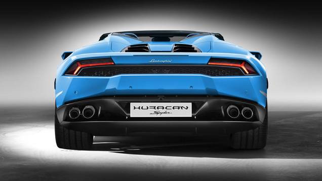 A chegada do roadster ao mercado está prevista para 2016 | <a href="https://quatrorodas.abril.com.br/noticias/fabricantes/lamborghini-huracan-spyder-revelado-prioriza-conforto-interno-904960.shtml" target="_blank" rel="migration">Leia mais</a>