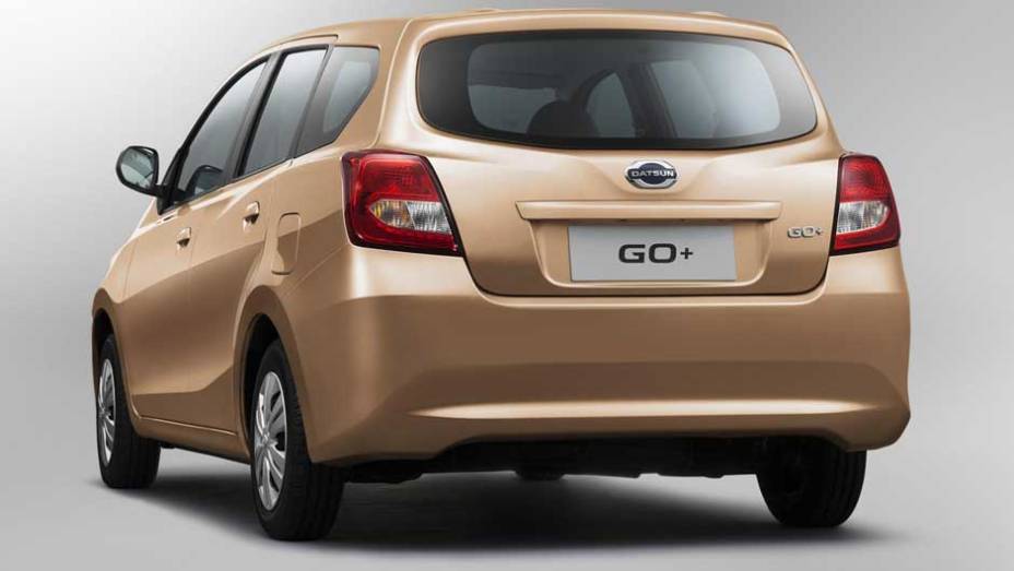 A GO+ tem 3,99 metros de comprimento, 1,63 metro de largura e 1,48 metro de altura | <a href="https://quatrorodas.abril.com.br/noticias/fabricantes/datsun-lanca-minivan-go-754303.shtml" rel="migration">Leia mais</a>