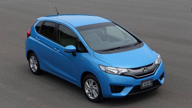 O novo Fit terá versões a gasolina, elétrica e híbrida (foto) | <a href="https://quatrorodas.abril.com.br/saloes/frankfurt/2013/novo-fit-753172.shtml" rel="migration">Leia mais</a> O novo Fit terá versões a gasolina, elétrica e híbrida (foto) | <a href="https://quatrorodas.abril.com.br/saloes/frankfurt/2013/novo-fit-753172.shtml" rel="migration">Leia mais</a>