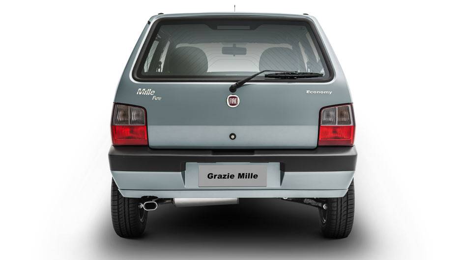 O Mille &eacute; a &uacute;ltima vers&atilde;o produzida do Uno, que foi lan&ccedil;ado em 1983 | <a href="https://quatrorodas.abril.com.br/noticias/fabricantes/fiat-lanca-serie-grazie-mille-763882.shtml" rel="migration">Leia mais</a>