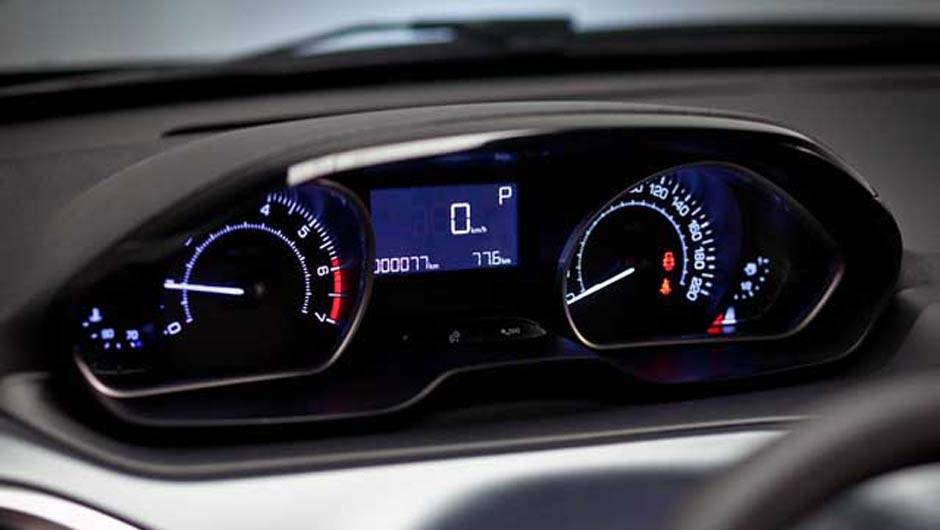 O quadro de instrumentos fica em uma posi&ccedil;&atilde;o mais elevada, facilitando a visualiza&ccedil;&atilde;o dos mostradores | <a href="https://quatrorodas.abril.com.br/carros/lancamentos/peugeot-208-736576.shtml" rel="migration">Leia mais</a>