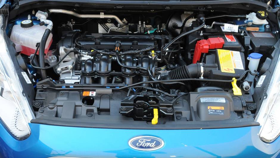 Novo motor Sigma 1.5 16V &eacute; uma das novidades do hatch <a href="https://quatrorodas.abril.com.br/carros/lancamentos/ford-new-fiesta-2014-739245.shtml" rel="migration">Leia mais</a>