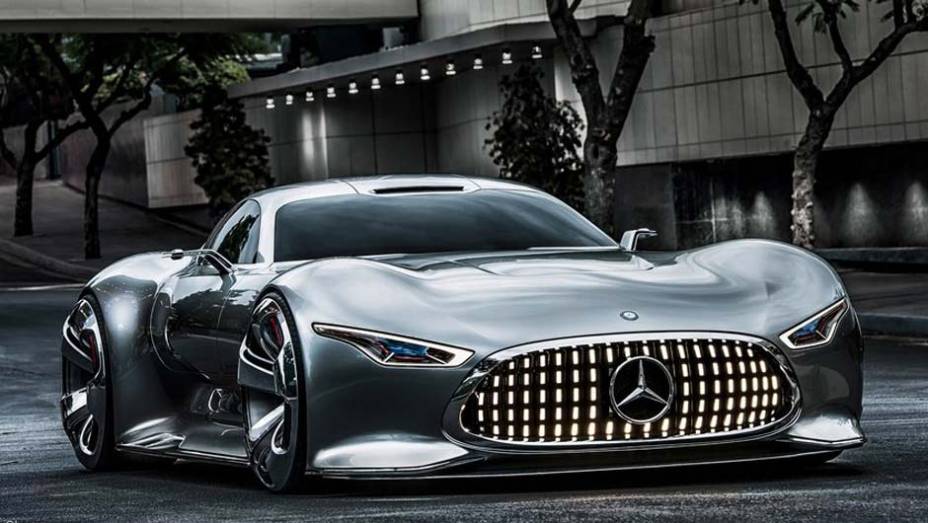 O AMG Vision Gran Turismo pode não ser um carro de ficção científica, mas é de videogame! | <a href="https://quatrorodas.abril.com.br/noticias/saloes/los-angeles-2013/mercedes-benz-exibe-amg-vision-760771.shtml" rel="migration">Leia mais</a>