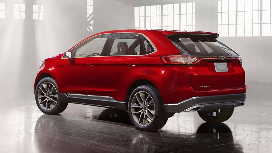 Se a frente lembra um rival asi&aacute;tico, pelo menos a traseira tem personalidade | <a href="https://quatrorodas.abril.com.br/noticias/saloes/los-angeles-2013/ford-apresenta-edge-concept-760730.shtml" rel="migration">Leia mais</a>