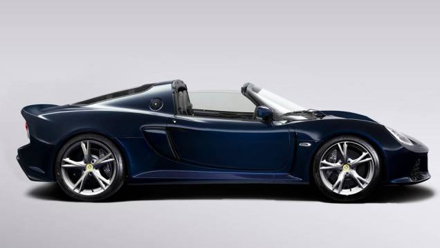 Potência gerada pelo modelo é de 350 cavalos | <a href="https://quatrorodas.abril.com.br/saloes/genebra/2012/lotus-exige-s-roadster-678700.shtml" rel="migration">Leia mais</a>