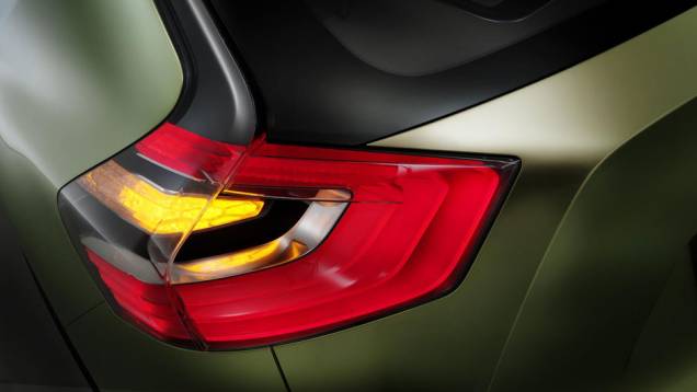 Detalhe da lanterna do Hi-Cross | <a href="https://quatrorodas.abril.com.br/saloes/genebra/2012/nissan-hi-cross-678708.shtml" rel="migration">Leia mais</a> Detalhe da lanterna do Hi-Cross | <a href="https://quatrorodas.abril.com.br/saloes/genebra/2012/nissan-hi-cross-678708.shtml" rel="migration">Leia mais</a>