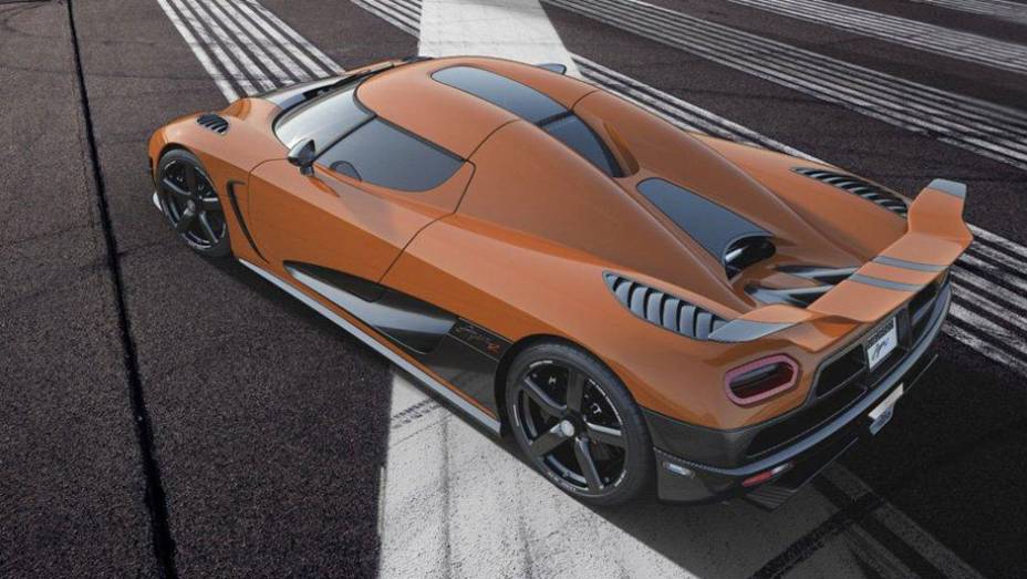 Modelo prima pelos detalhes esportivos | <a href="https://quatrorodas.abril.com.br/saloes/genebra/2012/koenigsegg-agera-r-678731.shtml" rel="migration">Leia mais</a>