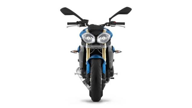 O objetivo da motocicleta, remodelada, é oferecer experiência de pilotagem, com muito desempenho e diversão | <a href="%20https://quatrorodas.abril.com.br/moto/noticias/triumph-lanca-daytona-675r-street-triple-741449.shtml" rel="migration">Leia mais</a>