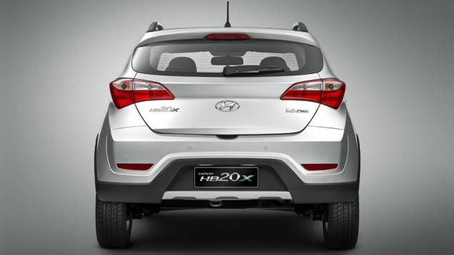 O HB20X será oferecido apenas com o motor 1.6 16V Flex, de 128 cv | <a href="https://quatrorodas.abril.com.br/carros/lancamentos/hyundai-hb20x-731727.shtml" rel="migration">Leia mais</a>