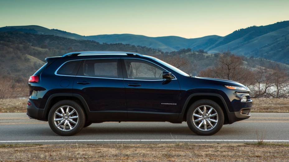 | <a href="https://quatrorodas.abril.com.br/saloes/new-york/2013/jeep-cherokee-737016.shtml" rel="migration">Leia mais</a>