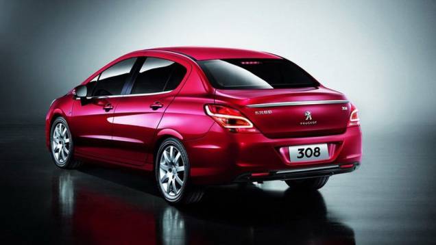 Com o modelo, a Peugeot espera aumentar suas vendas na China | <a href="https://quatrorodas.abril.com.br/noticias/peugeot-lanca-308-sedan-china-305714_p.shtml" rel="migration">Leia mais</a>
